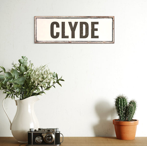 CLYDE